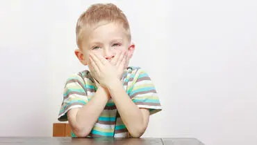 با لکنت زبان ناگهانی کودک در شرایط جنگی چه کار کنیم؟ + اینفوگرافیک
