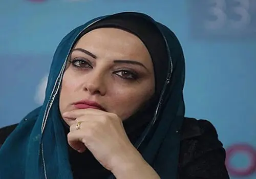 مراسم ختم مادر حمیرا ریاضی با حضور چهره‌های شناخته‌شده برگزار شد+ فیلم