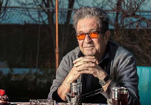 رمان «آن رسید لعنتی» از داریوش مهرجویی رکورددار فروش رمان‌های ۱۴۰۴