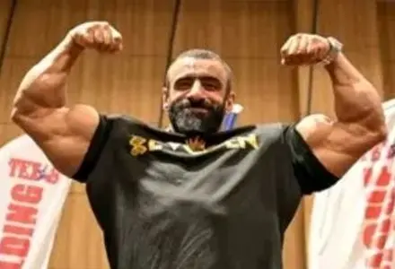 هادی چوپان: خوشتیپ بودنم داستان غم‌انگیزی دارد!/ویدیو 