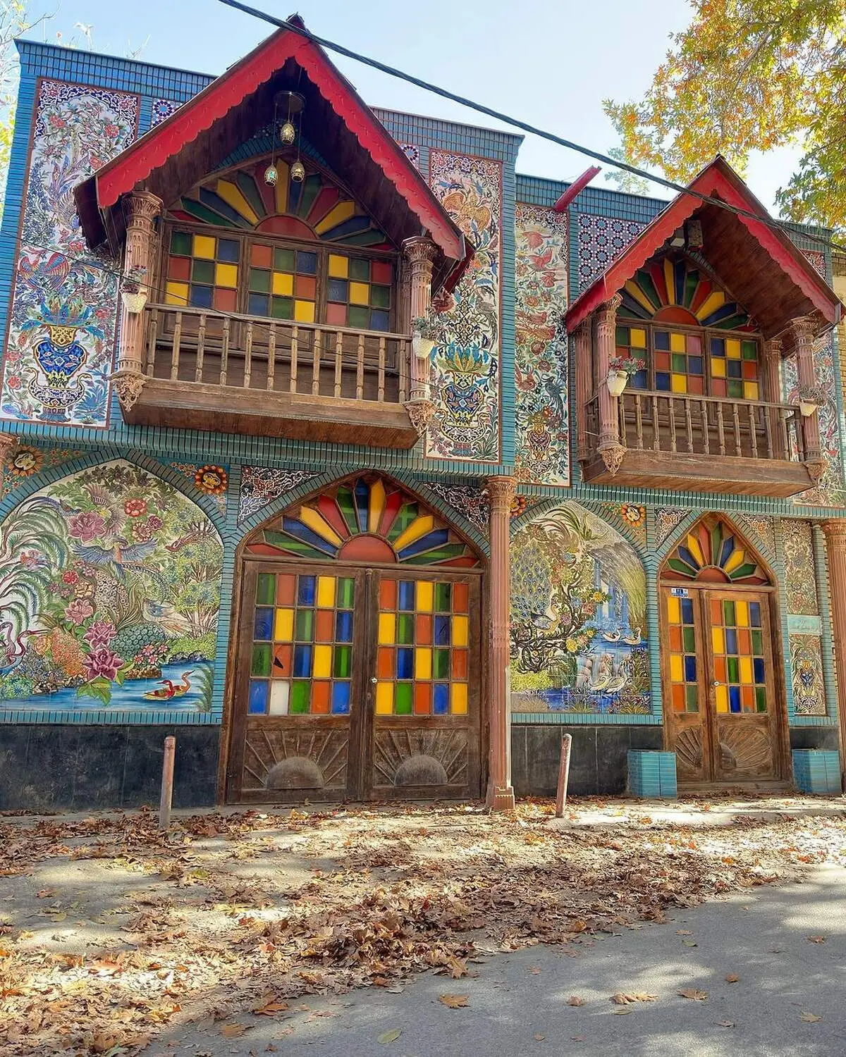 تصاویر خانه خوش حس‌وحالِ استاد شجریان
