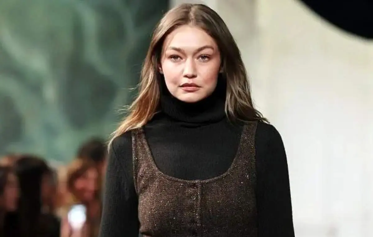 واکنش جیجی حدید به افشای نامش در پرونده اپستین | حالم دارد بهم می‌خورد!