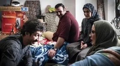 عکس تازه و هنری بهرام افشاری، بازیگر سریال پایتخت لب دریا