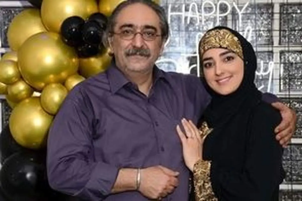 خانم مجری تلویزیون عکس خصوص شوهرش را پخش کرد
