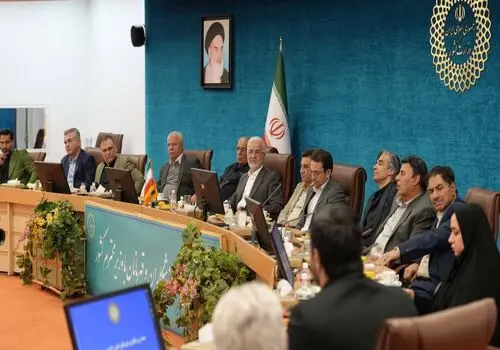 استانداران دولت چهاردهم از میان همه اقوام و تفکرات انتخاب شدند