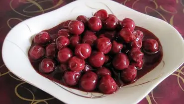 طرز تهیه ترشی آلبالو خوشرنگ و خوشمزه به روش خانگی