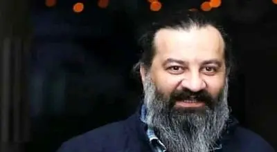 طعنه مهراب قاسمخانی به ماجرای ممنوع‌خروجی‌اش