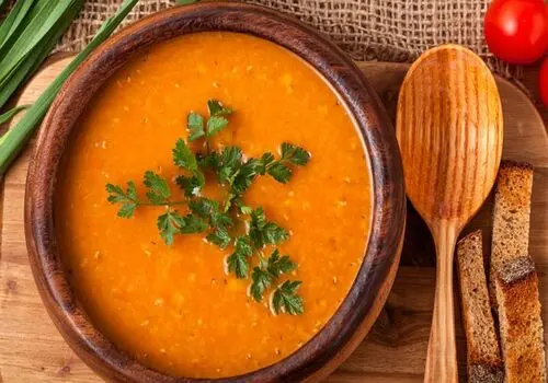 طرز تهیه کرامبل سیب و دارچین / یک دسر مقوی و خوشمزه
