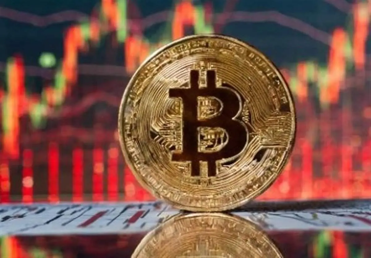  کاهش قیمت بیت کوین تا ۶۲ هزار دلار