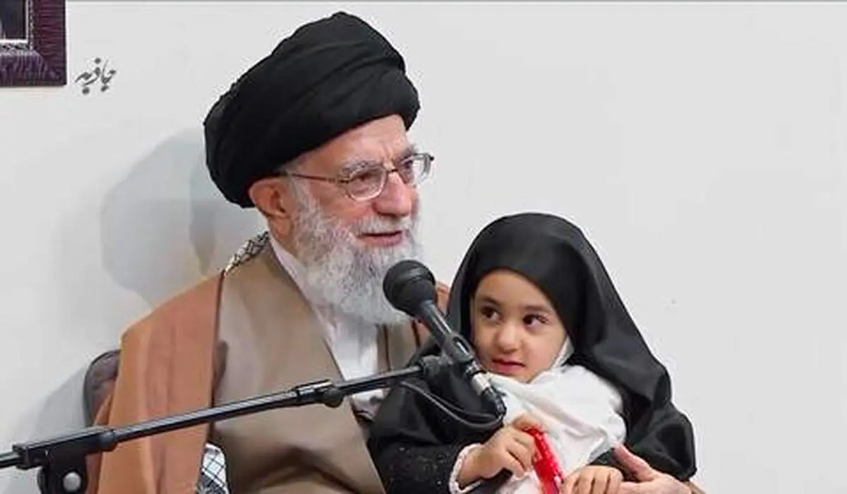 نسخه کامل مستند جاذبه + فیلم