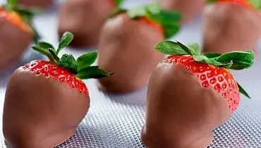 ۵ ماده غذایی در آستانه انقراض؛ از کاکائو تا توت‌فرنگی