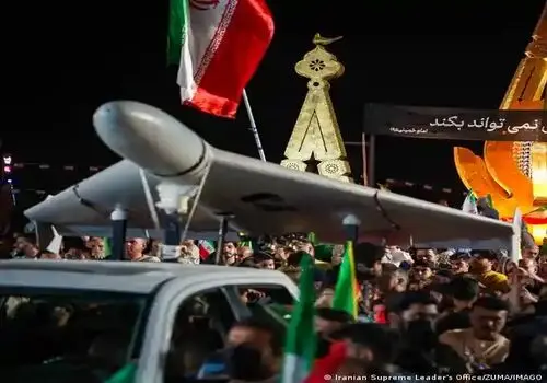 تصاویر از انهدام پهپاد آمریکایی «لوکاس» بر فراز بندرعباس + عکس