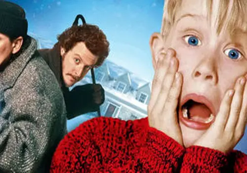 دورهمی کریسمسی بازیگران فیلم تنها در خانه بعد از ۳۵ سال