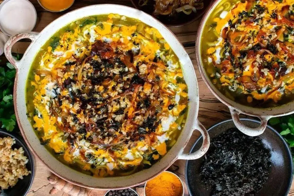 طرز تهیه آش ترخینه اصیل ترین غذا محلی اراک
