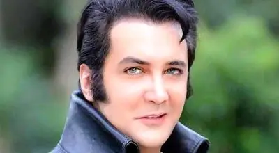 چهره حسام نواب صفوی در سریال کیف انگلیسی سال ۱۳۷۸