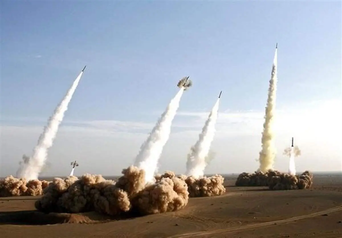 رضا رویگری موشکهای ایران بر فراز بیتالمقدس را خاطره انگیز کرد+ فیلم