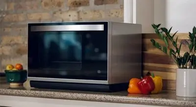 چگونه بدون مواد شیمیایی فر و مایکروفر را برق بیندازیم؟
