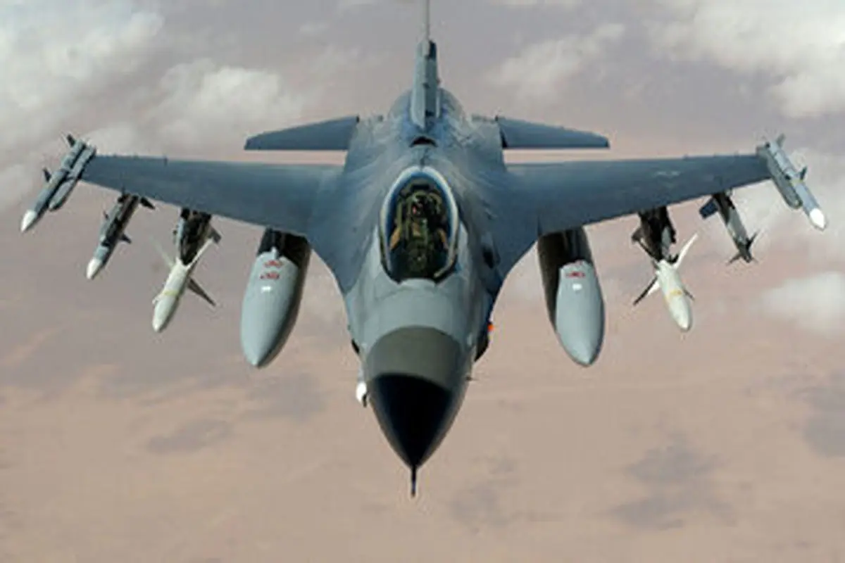 آزمایش سری آمریکایی ها بر روی شش جنگنده اف-۱۶؛ تنها جنگنده تمام عیار بدون خلبان!+ عکس
