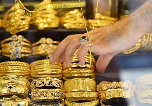 قیمت این چوب گرانبها از طلا هم بیشتر است!+ فیلم