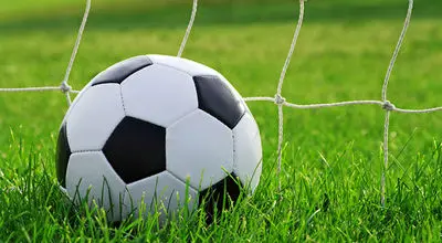 برنامه مسابقات مهم امروز؛ فوتبال اروپا و لیگ برتر ایران روی آنتن+عکس