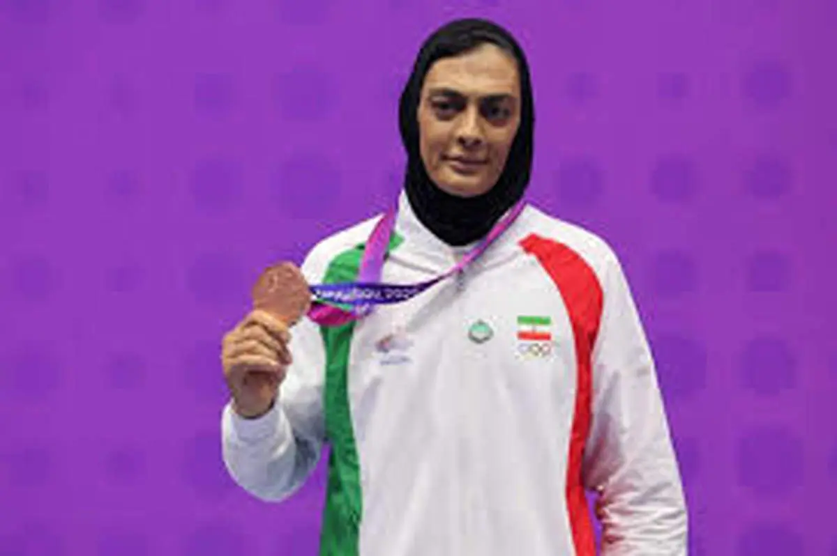 ادامه تحصیل جهشی و غیرمنتظره شهربانو منصوریان؛ از پنجم ابتدایی تا فوق‌دیپلم در سه سال+فیلم