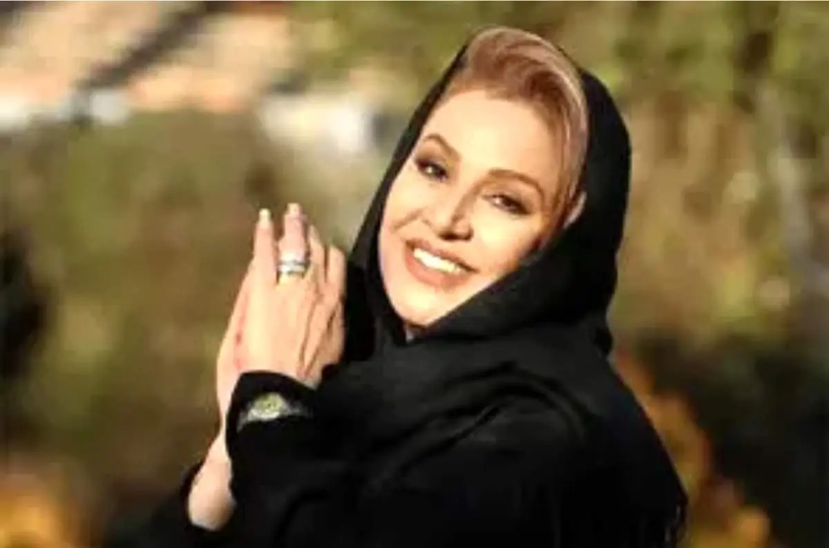 قاب شاد نسرین مقانلو در جشن تولد ۵۸ سالگی‌اش