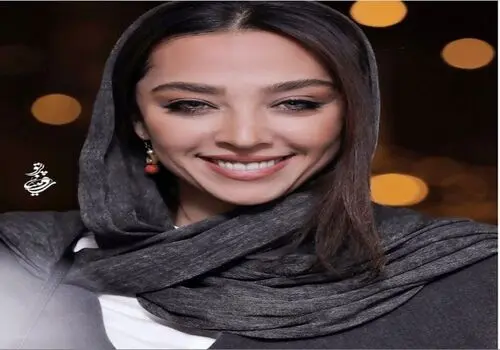 تصاویری از خوشگذرانی آناهیتا درگاهی در یزد