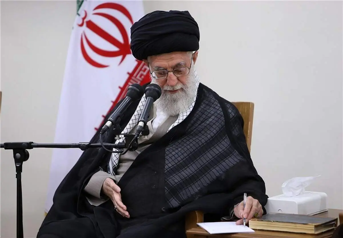 شما اکنون بخشی از جبهه‌ مقاومت هستید و مبارزه‌ای شرافتمندانه را آغاز کرده‌اید

