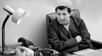 عکس کمیاب از آیت الله هاشمی و فرزندانش در دوره جوانی