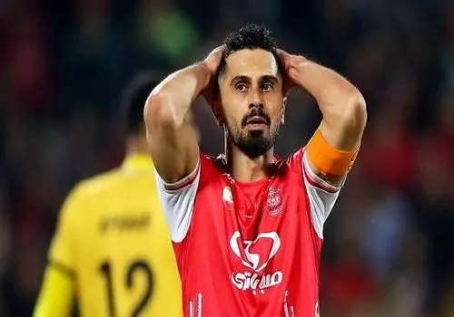 وضعیت مبهم عالیشاه برای تمدید قرارداد با پرسپولیس