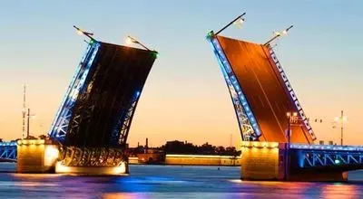 تور روسیه یوتوپین بهترین زمان دیدن شب های سفید روسیه