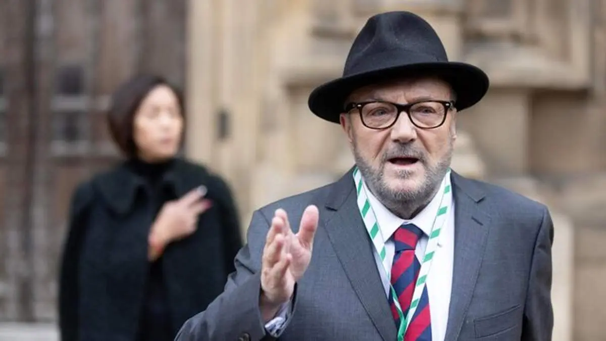 جرج گالووی: در میناب بزرگ‌ترین کشتار دختران یک مدرسه رقم خورد