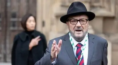 جرج گالووی: در میناب بزرگ‌ترین کشتار دختران یک مدرسه رقم خورد