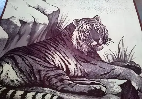 یک پلنگ در رختخواب | سمی‌ترین مد تاریخ ایران | پتو پلنگی چطور وارد خانه ایرانی‌ها شد؟