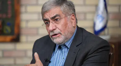علی جنتی: احتمال استفاده آمریکا از «مادر بمب‌ها» علیه کوه کلنگ پیش از انتخابات وجودارد