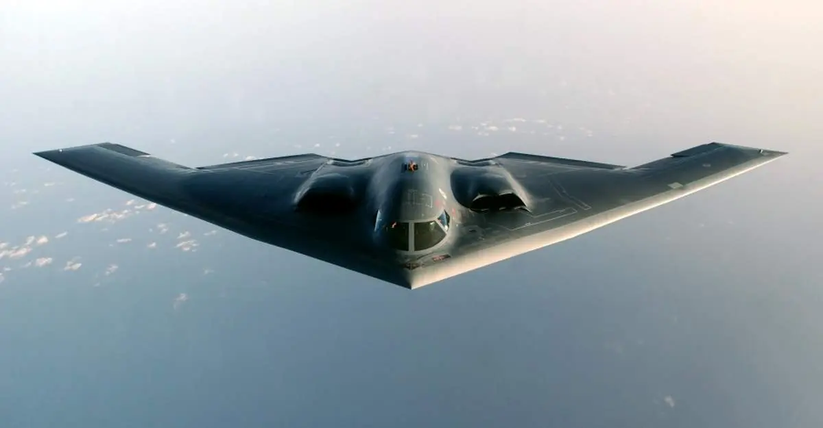 لحظه شگفت انگیز تیک آف بمب افکن استراتژیک B-2 Spirit+ فیلم