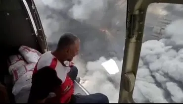 فیلم لحظه دلهره‌آور انفجار زیر بالگرد امداد، حین عملیات اطفاء حریق در بندر شهید رجایى

