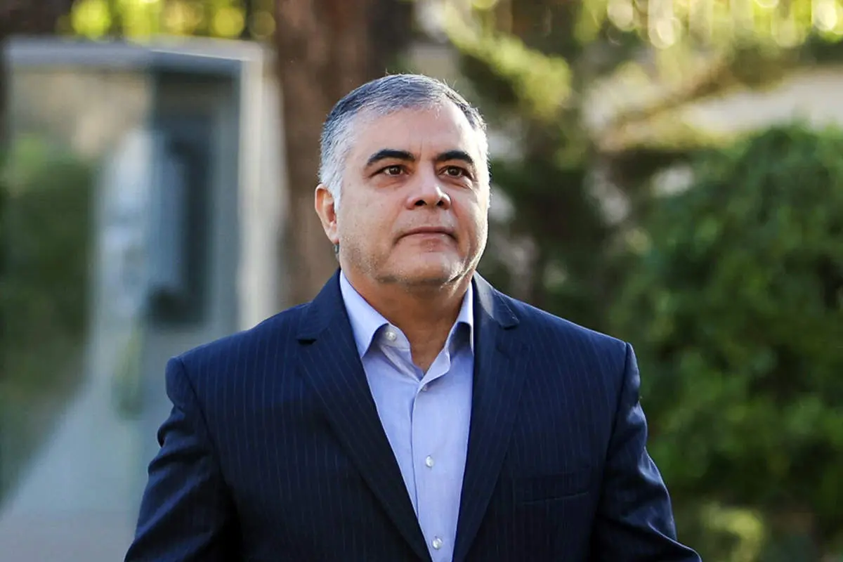 وزیر نفت: متناسب با تحریم‌ها برای فروش نفت راهکارهایی اندیشیده شده است
