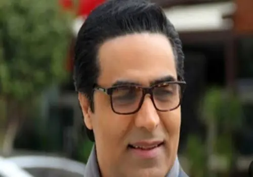 امید خواننده ایرانی مقیم خارج در جبهه + عکس