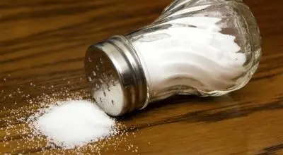 2 برنامه جدید وزارت بهداشت برای کاهش مصرف نمک ایرانی‌ها