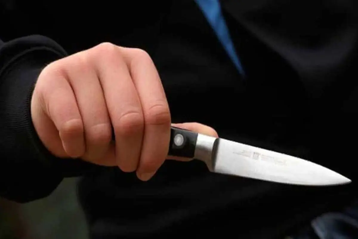 حمله به یک مسئول فدراسیون با چاقو و قمه +عکس