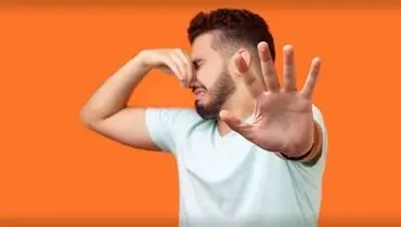 بوی بد عرق ناشی از کمبود کدام ویتامین است؟