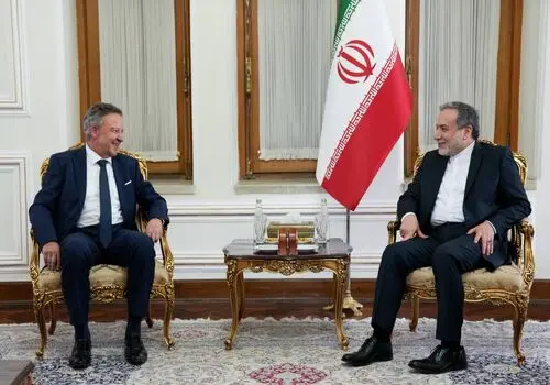 گفت وگوی تلفنی عراقچی با وزیر خارجه مصر 