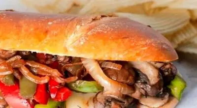 ساندویچ گوشت و قارچ فول پنیری؛ یک وعده غذایی سریع و خوشمزه