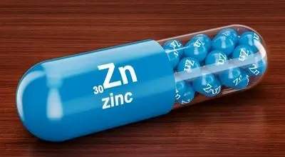 قرص زینک را با معده خالی بخوریم یا همراه با غذا؟
