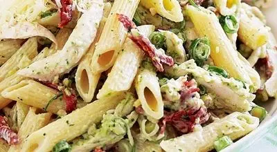 بهترین روش برای تهیه یک پاستای خانگی با طعم بی نظیر