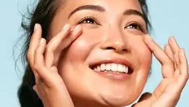 ۷ ترفند فوری و خانگی برای درمان سریع پف صورت صبحگاهی 
