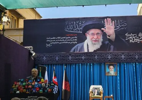 برگزاری مراسم چهلمین روز شهادت رهبر انقلاب + فیلم
