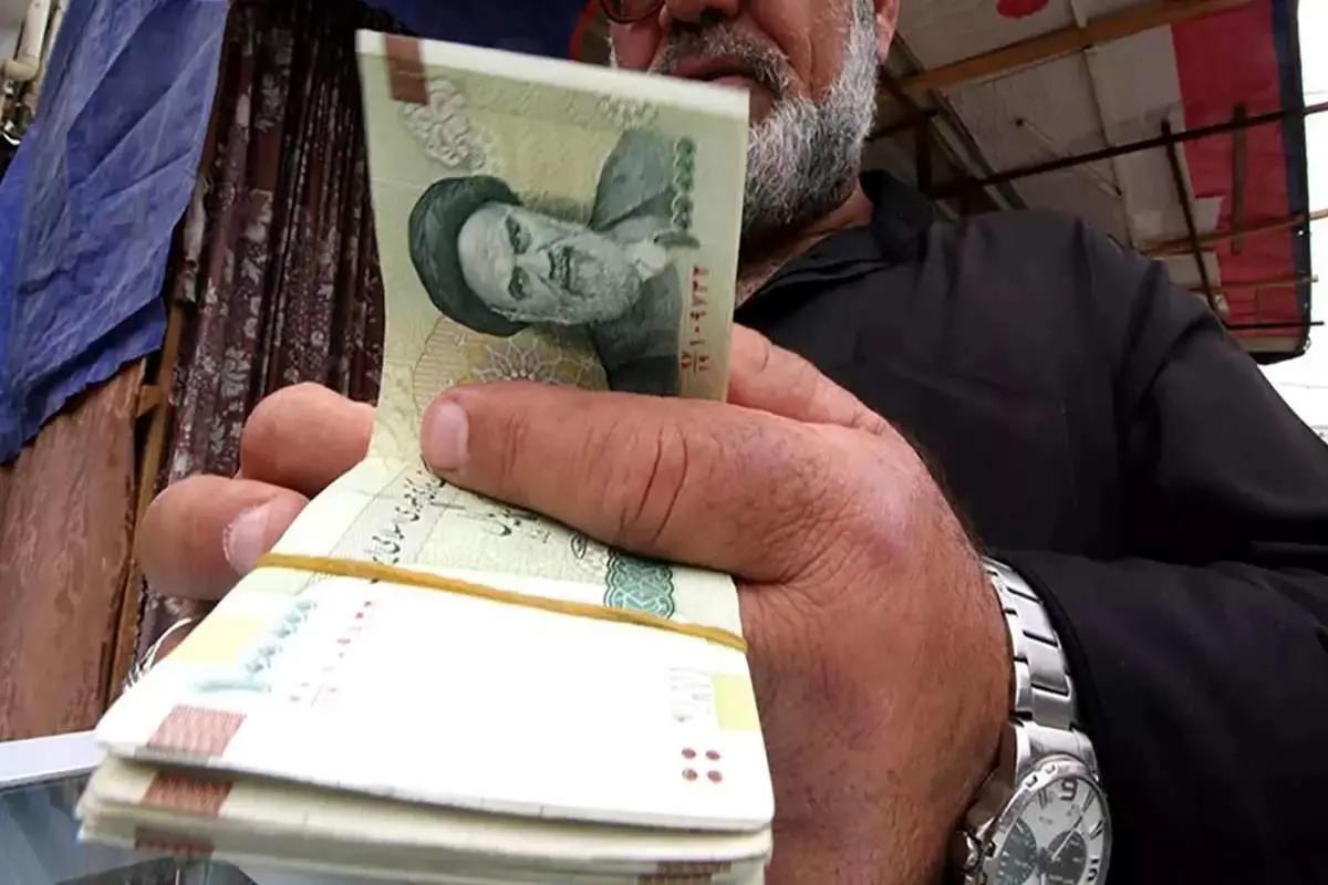 پیشنهاد عجیب وزیر رئیسی درباره دستمزد کارگران برای ۱۴۰۳