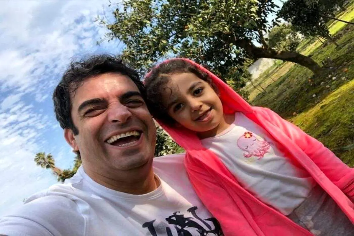 منوچهر هادی در یک قاب متفاوت: از سینما تا لحظات پیتزایی با دخترش